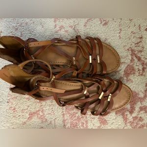 Brown Sandals!!